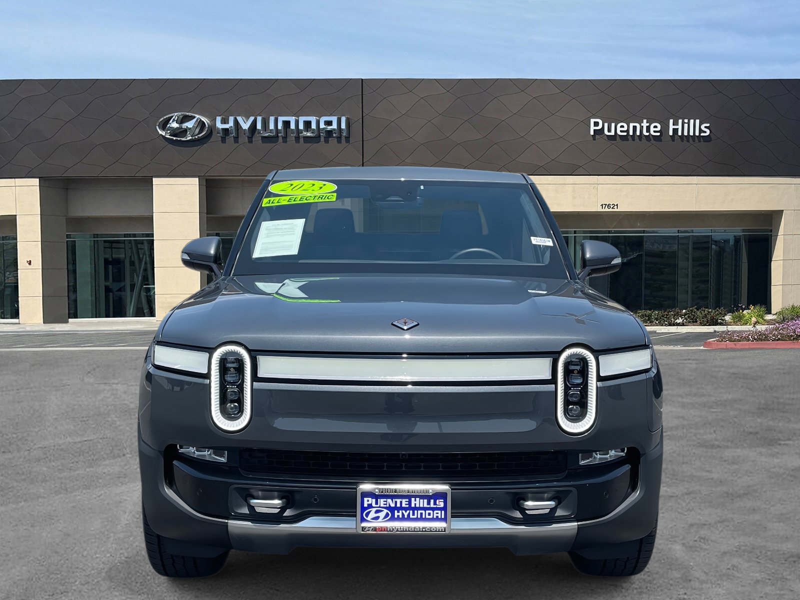 Used 2023 Rivian R1T Adventure with VIN 7FCTGAAA1PN018567 for sale in City of Industry, CA