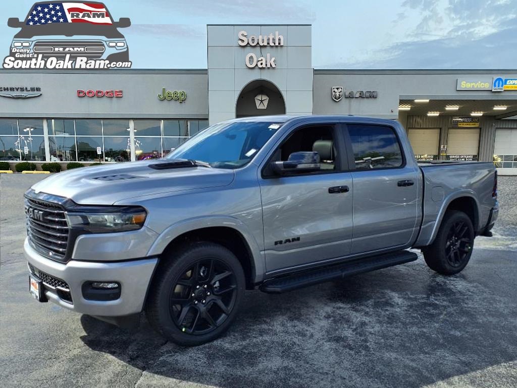 2026 Ram 1500 Laramie photo 3