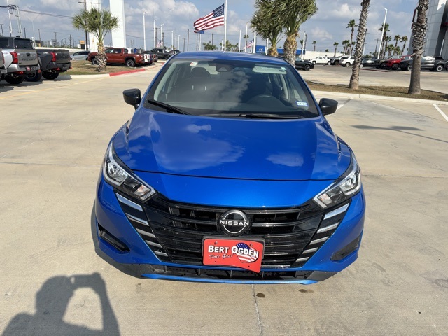 2024 Nissan Versa 1.6 S photo 2