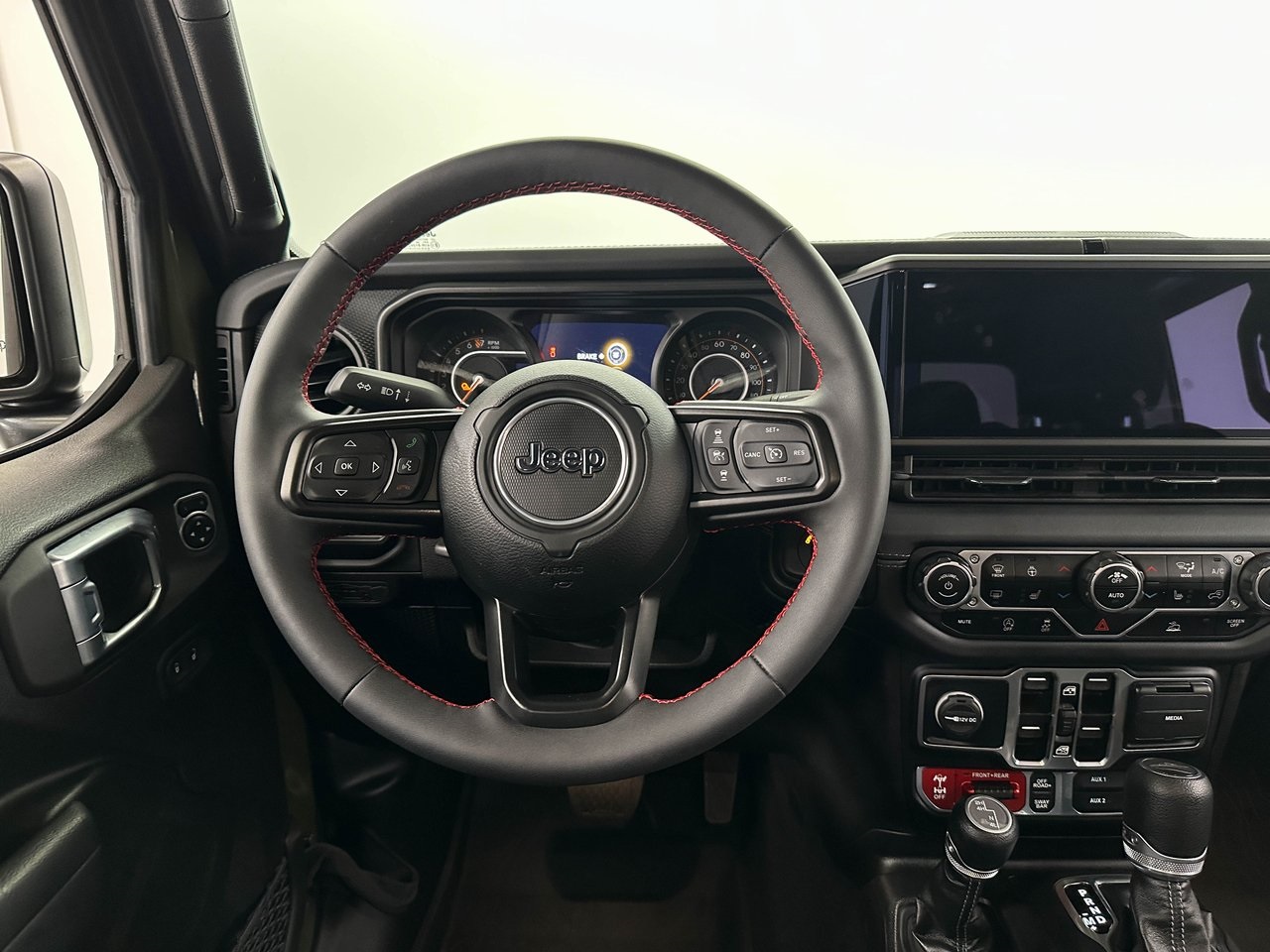 2024 Jeep Gladiator Rubicon photo 8
