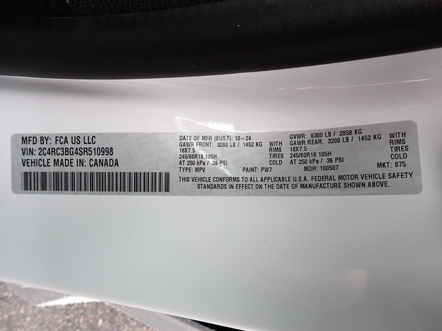 2025 Chrysler Pacifica photo 16