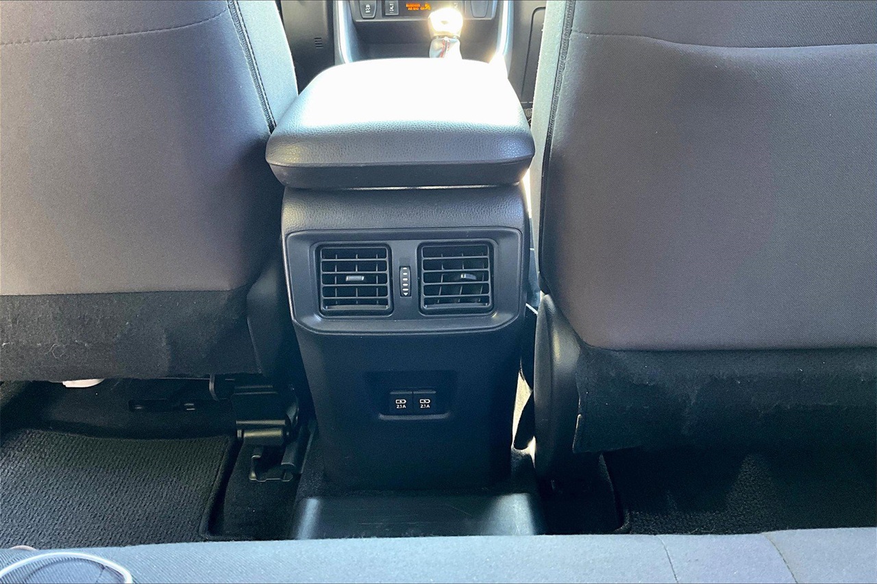 2021 Toyota RAV4 Prime XLE Premium photo 15
