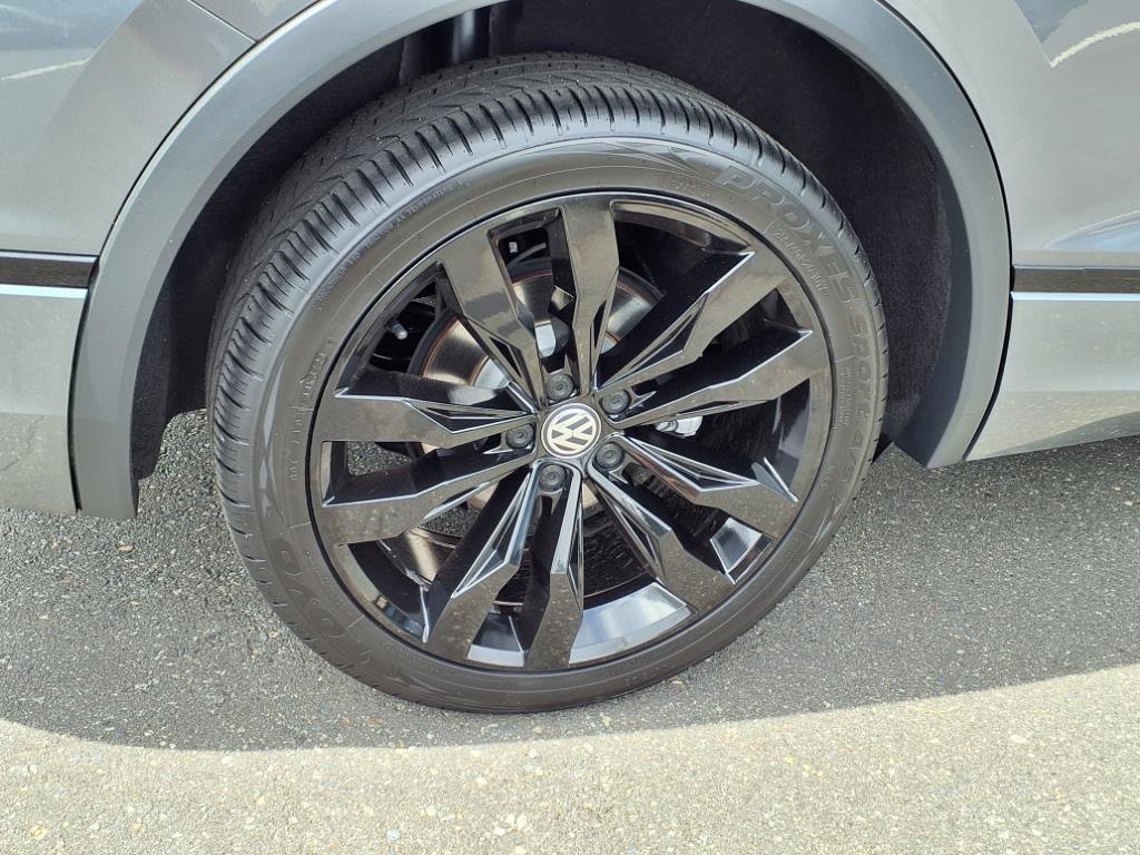 2021 Volkswagen Tiguan SE R-Line Black photo 19