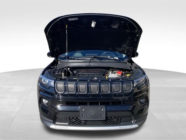 2022 Jeep Compass Limited photo 4