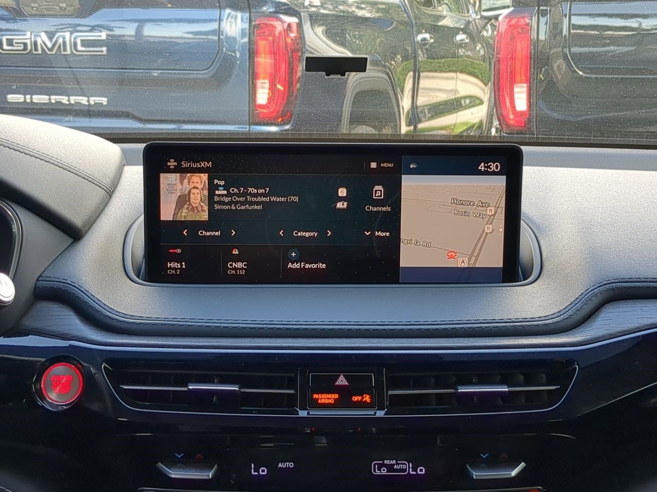 2023 Acura MDX Advance SH-AWD photo 18