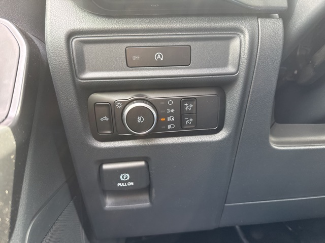 2025 Ford F-150 STX photo 4