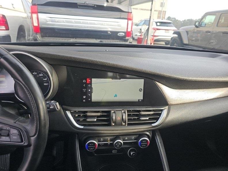 2021 ALFA ROMEO GIULIA (952) - Image 3