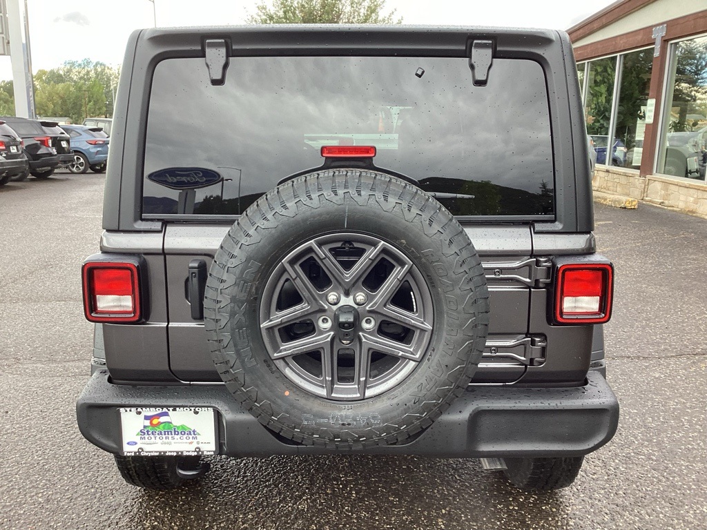 2024 Jeep Wrangler Sport S photo 4