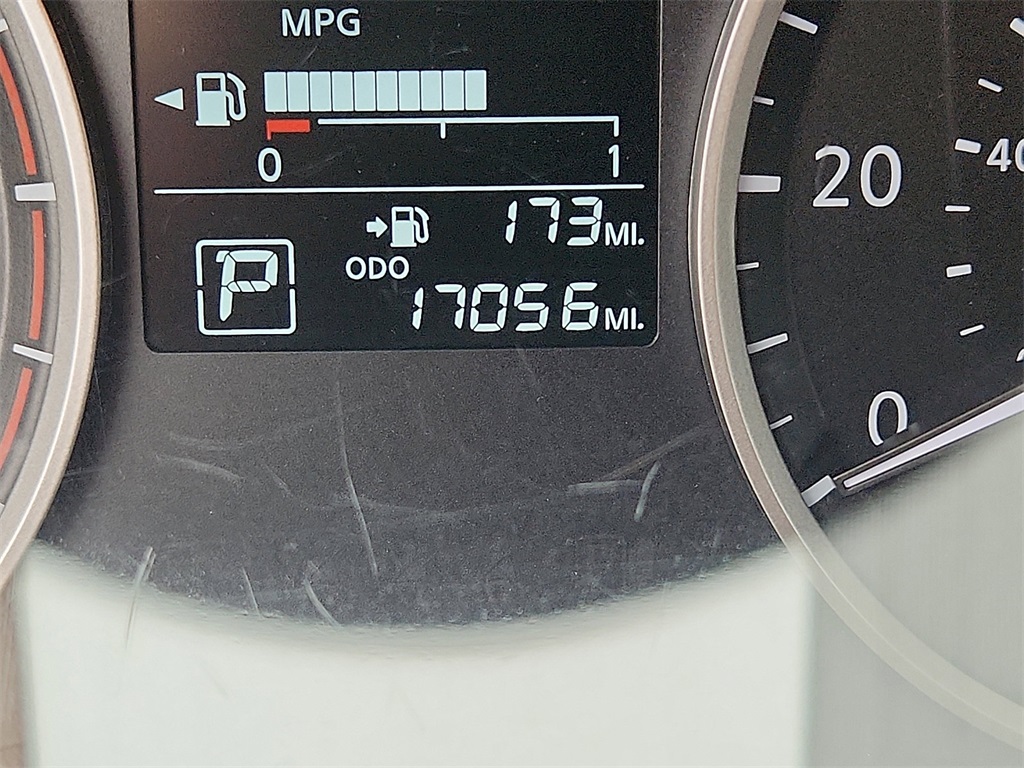 2024 Nissan Versa 1.6 S photo 14