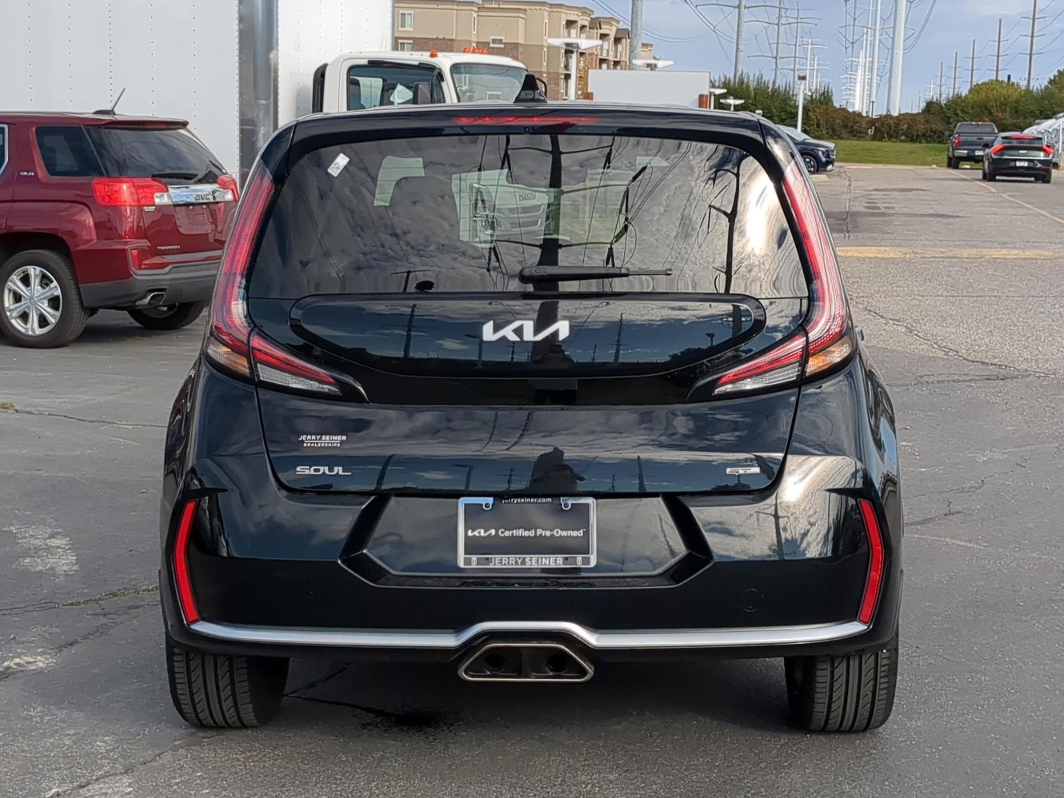 2023 Kia Soul GT-Line photo 4