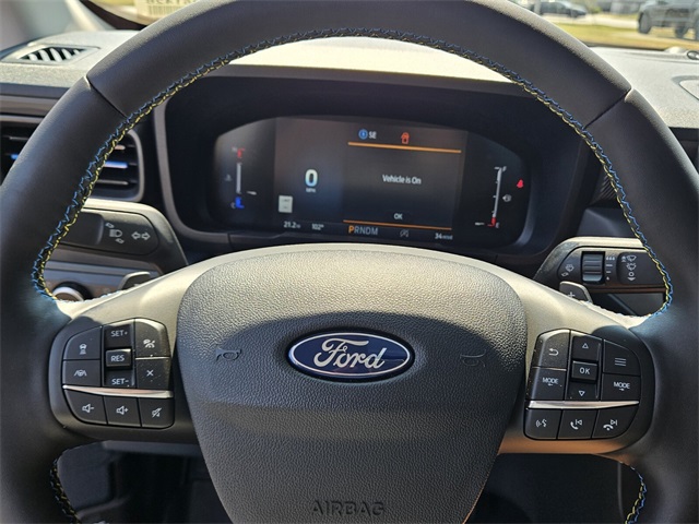 2025 Ford Maverick photo 22