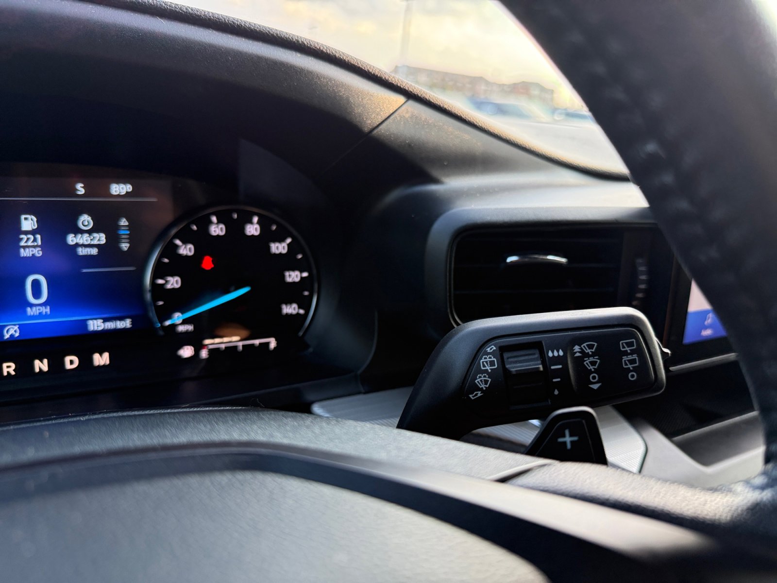 2020 Ford Explorer XLT photo 16