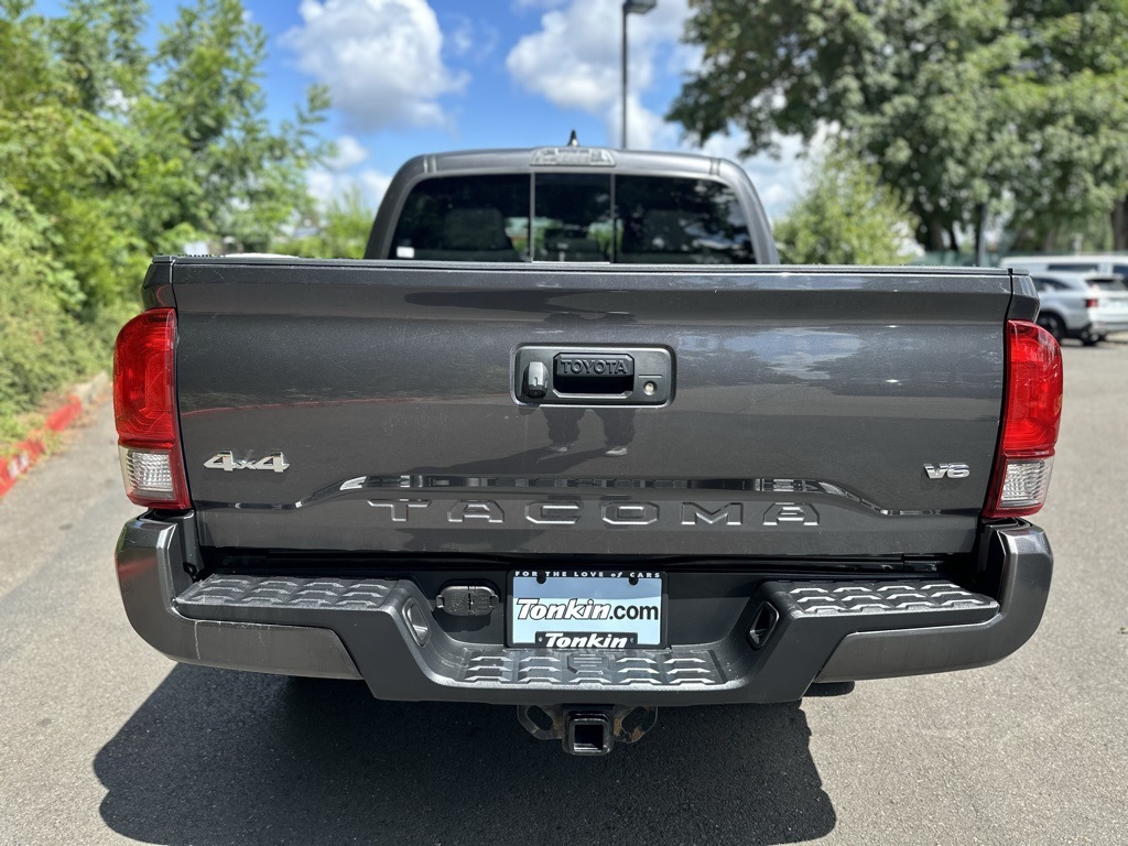 2023 Toyota Tacoma SR5 photo 8