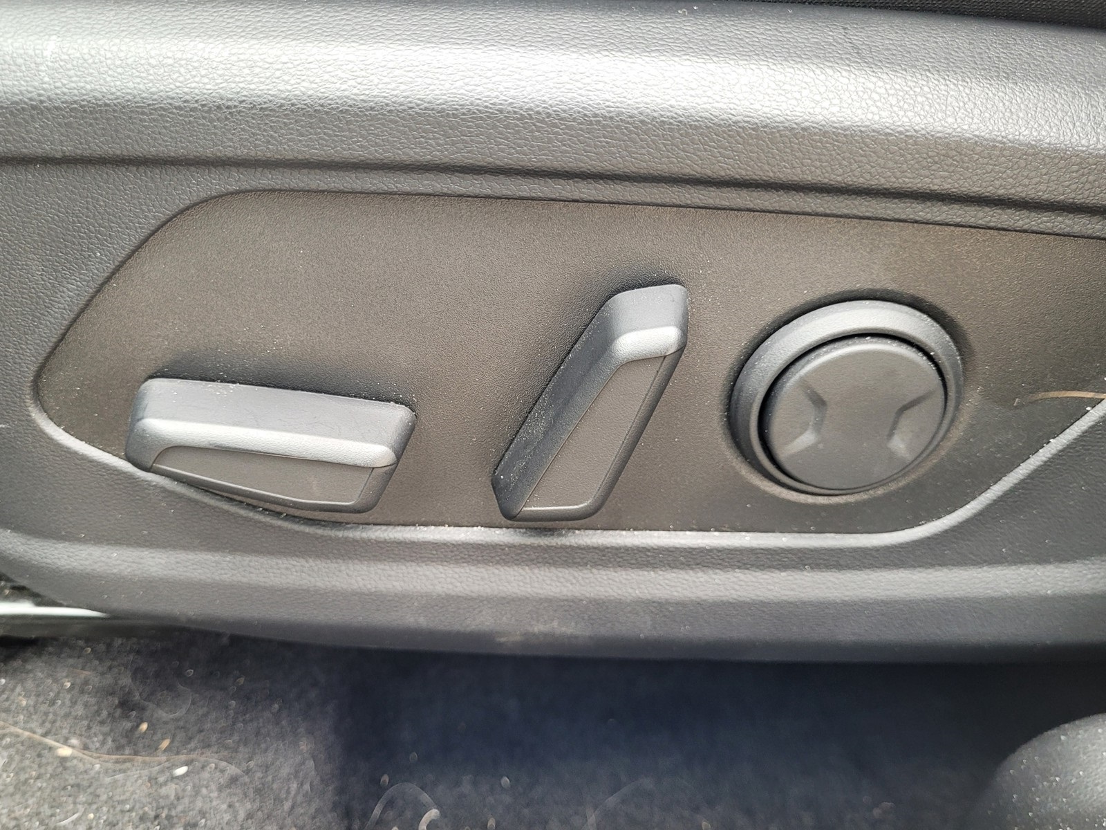 2025 Hyundai Tucson Hybrid SEL Convenience photo 11
