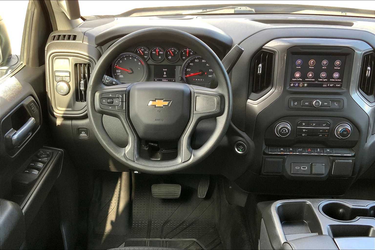 2023 Chevrolet Silverado 1500 Custom photo 5