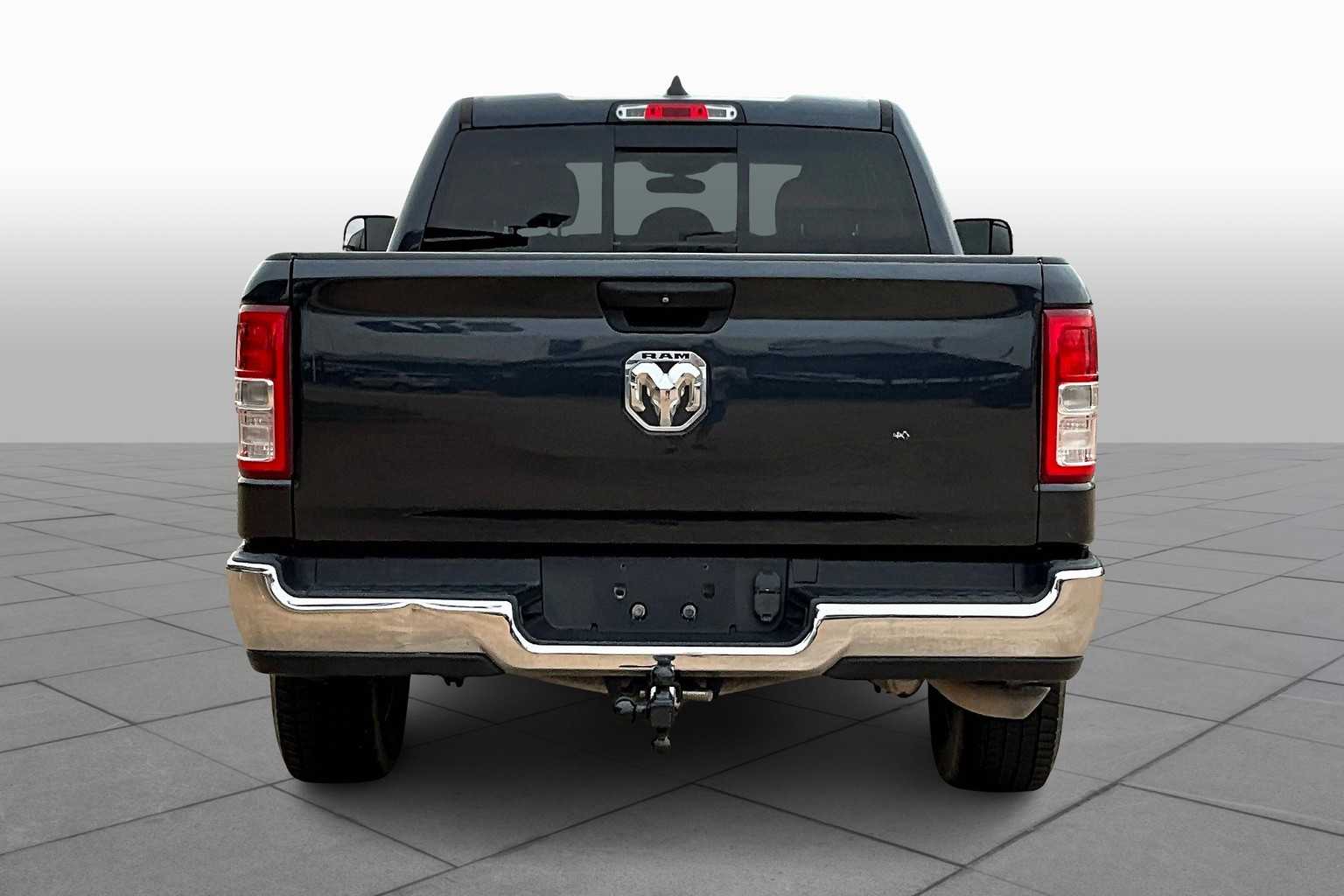 2019 Ram 1500 Tradesman photo 4