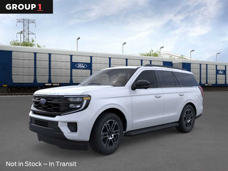 2025 Ford Expedition Active's photo