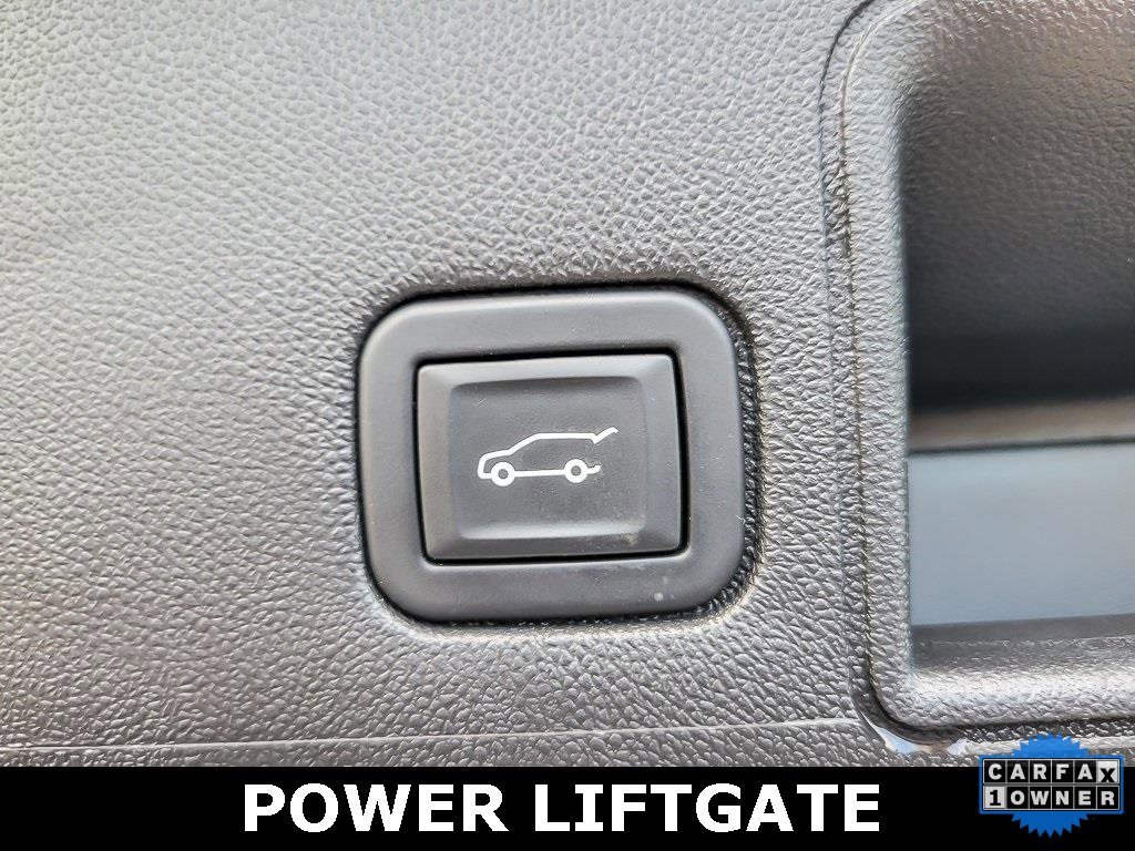 2022 GMC TERRAIN - Image 21