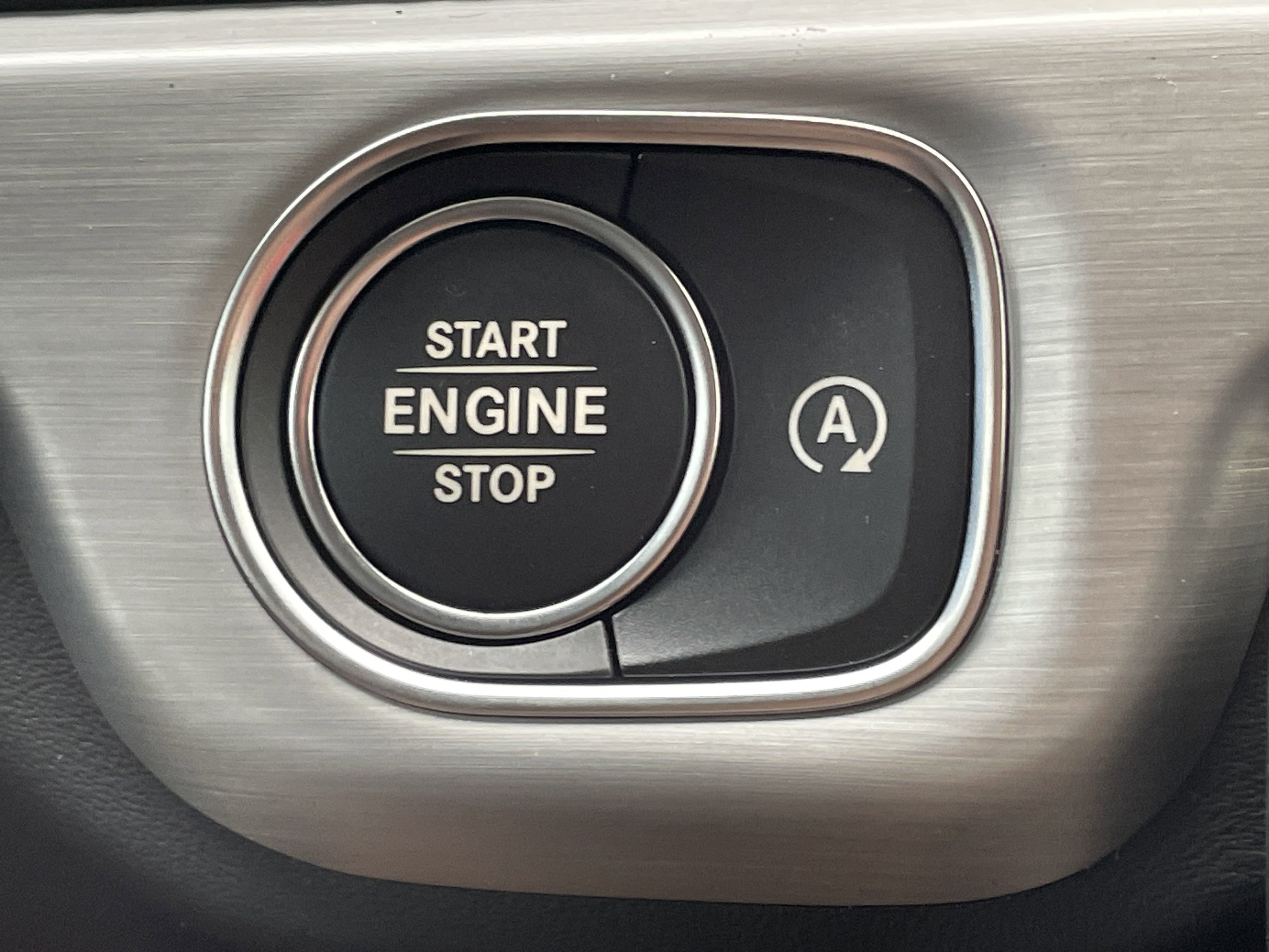 2025 Mercedes Benz G AMG 63 photo 13