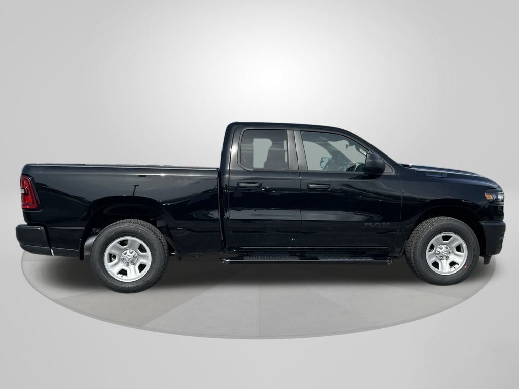 2025 Ram 1500 Tradesman photo 8