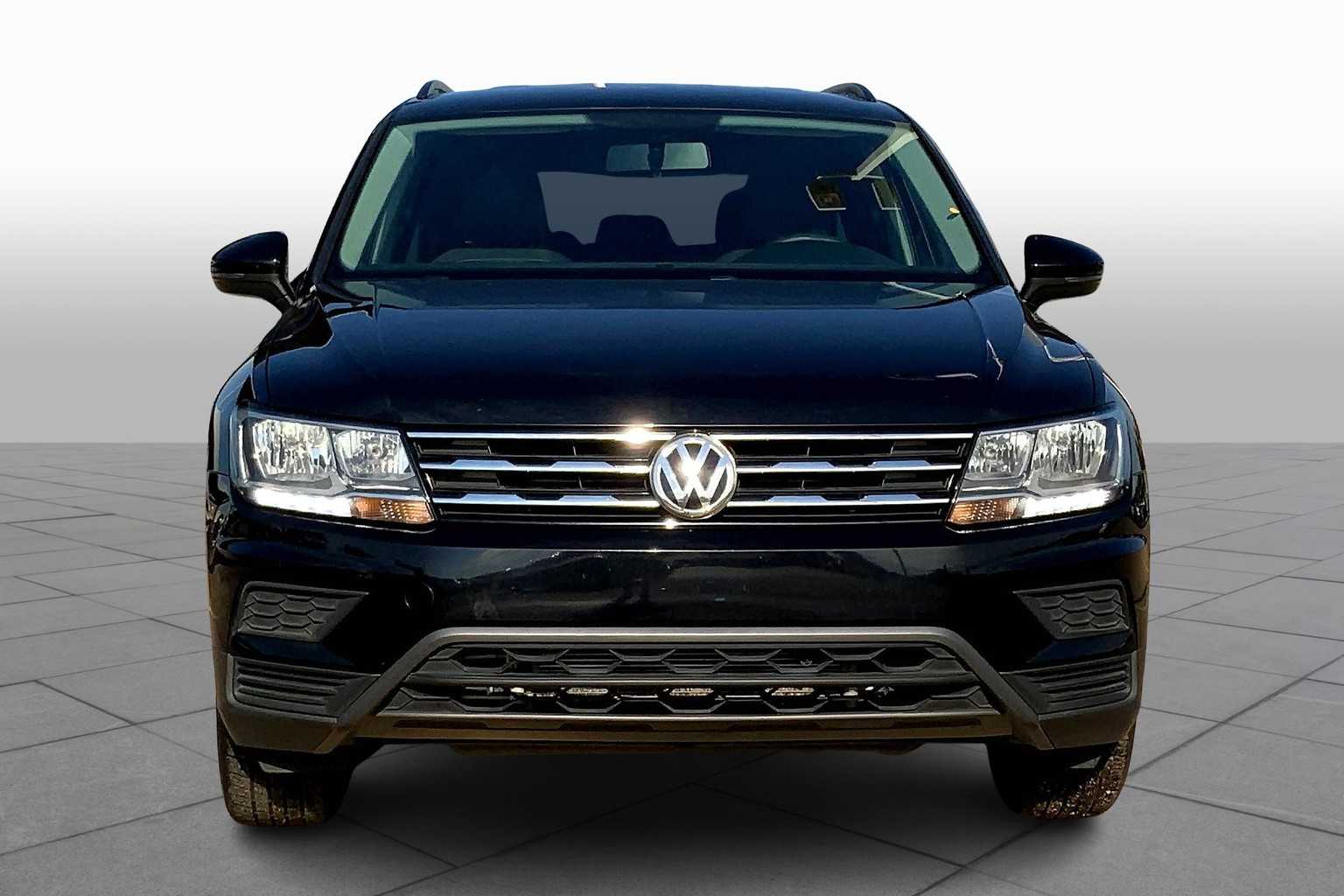 2021 Volkswagen Tiguan S photo 2