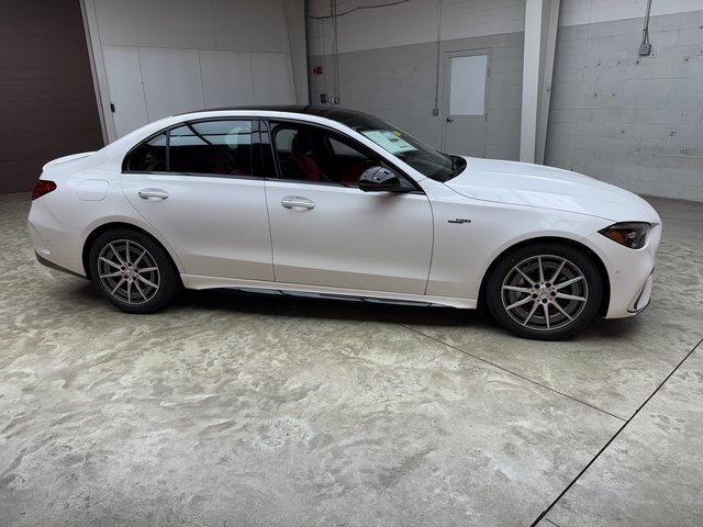 2025 Mercedes Benz C 43 AMG photo 6