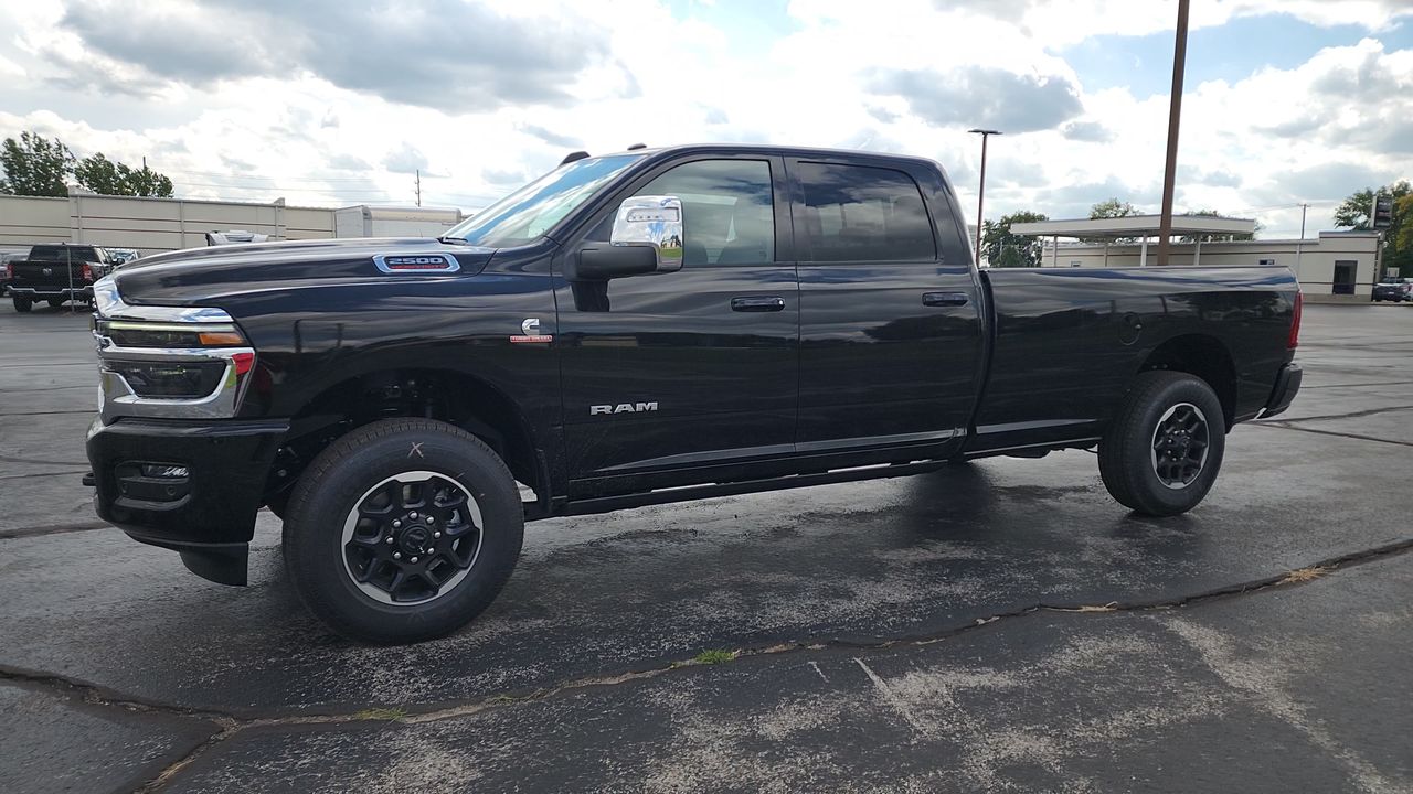 2026 Ram 2500 Laramie photo 4