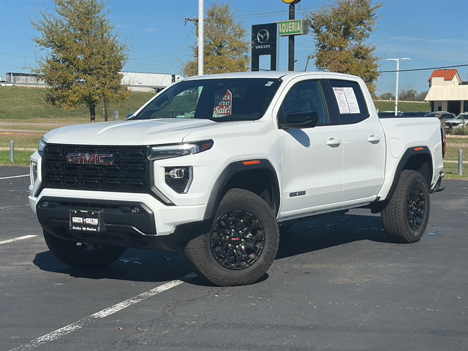 2026 GMC Canyon Elevation's photo