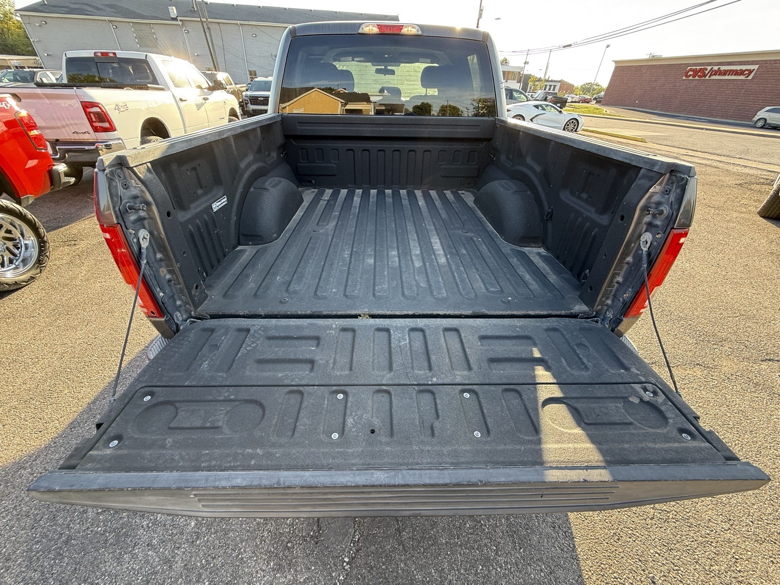 2017 Ford F-150 XL photo 23