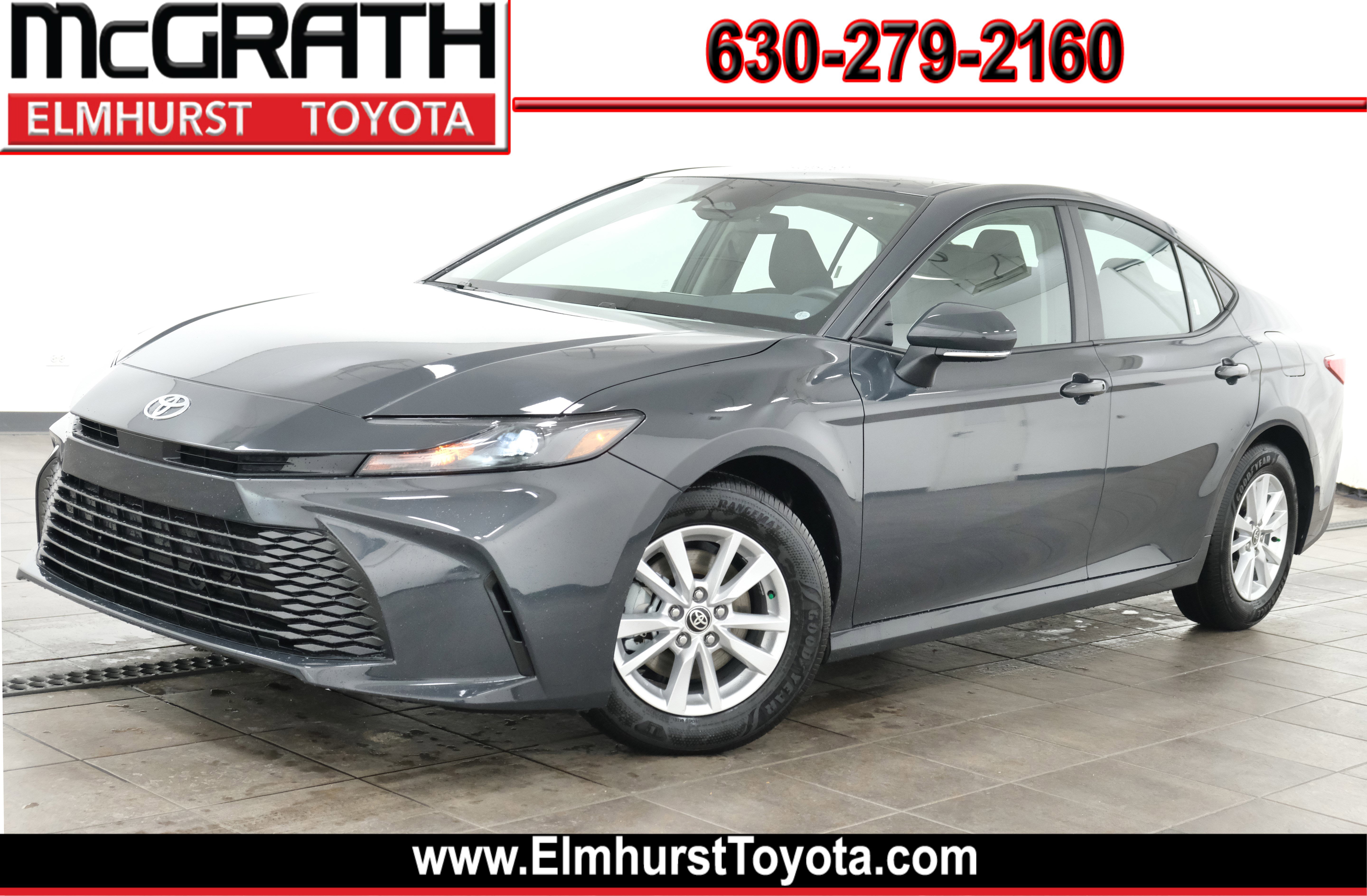 2026 Toyota Camry LE's photo