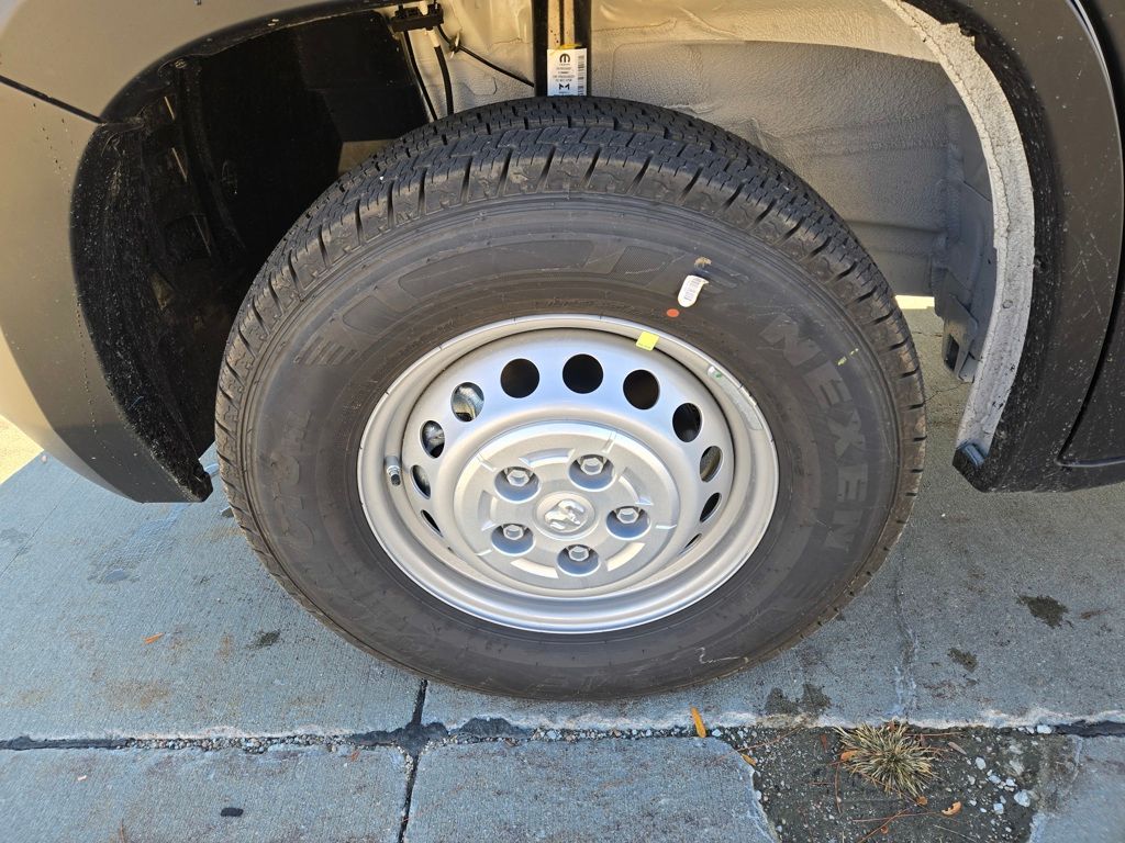 2025 Ram ProMaster 2500 photo 21