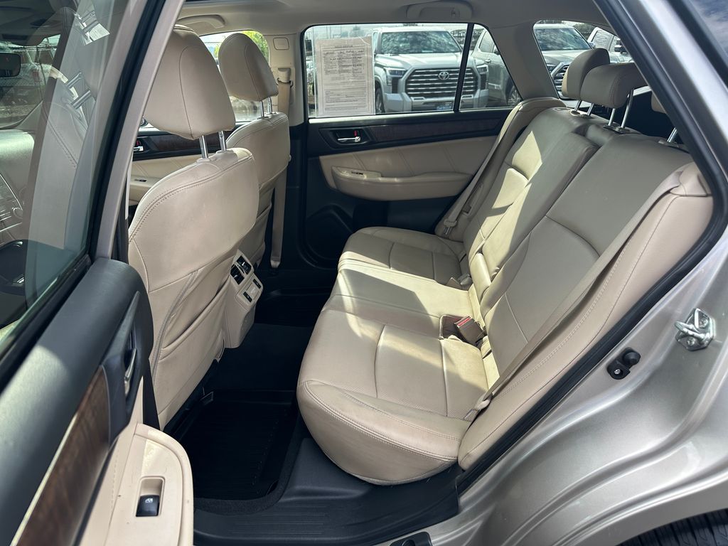 2018 Subaru Outback 3.6R Limited photo 13
