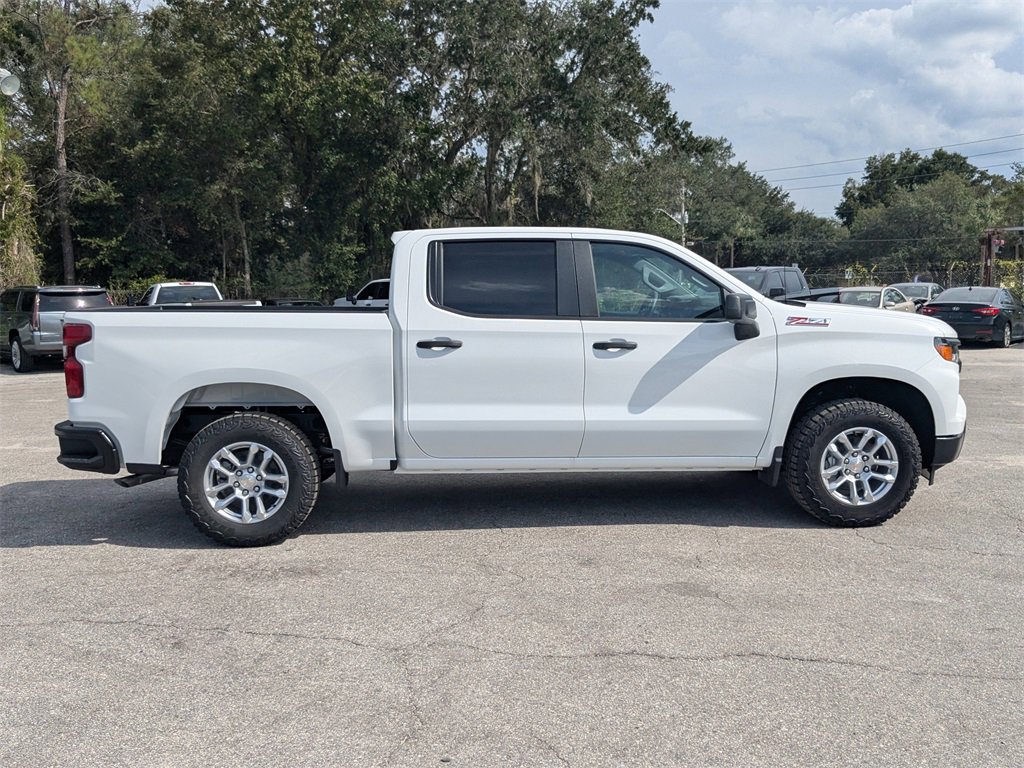 2026 Chevrolet Silverado 1500 Work Truck photo 2