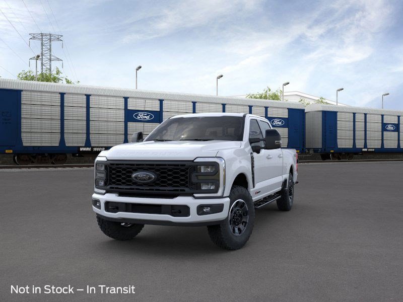 2025 Ford F-350 Lariat photo 2