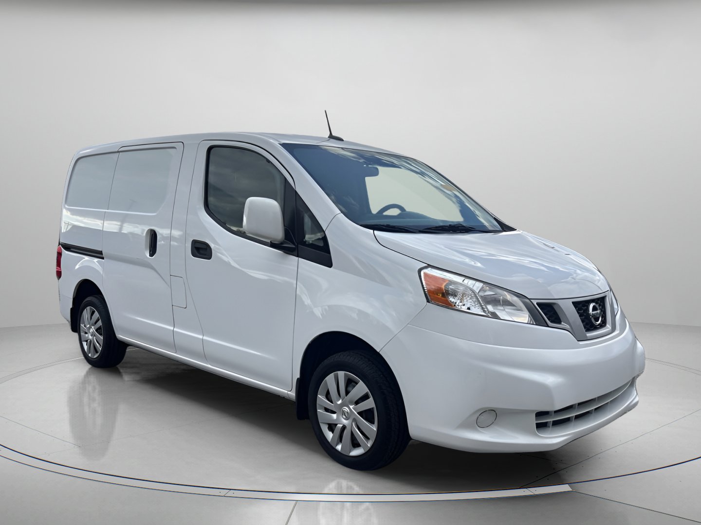 2021 Nissan NV200 SV's photo