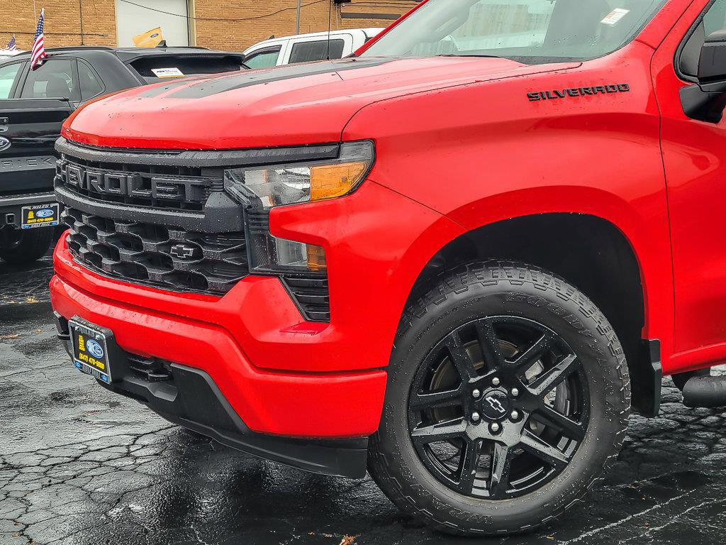 2023 CHEVROLET SILVERADO - Image 2