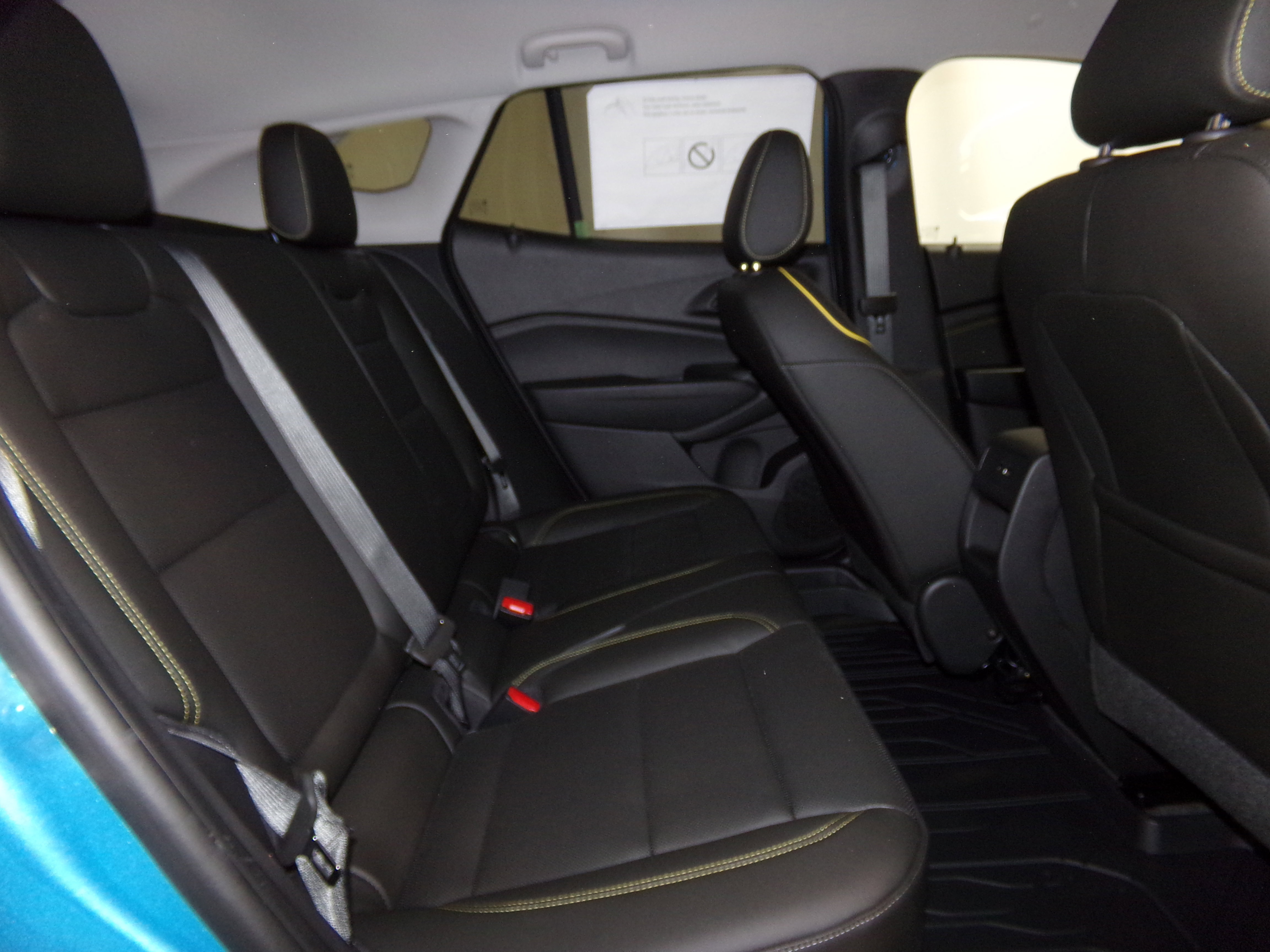 2025 Chevrolet Trax ACTIV photo 7