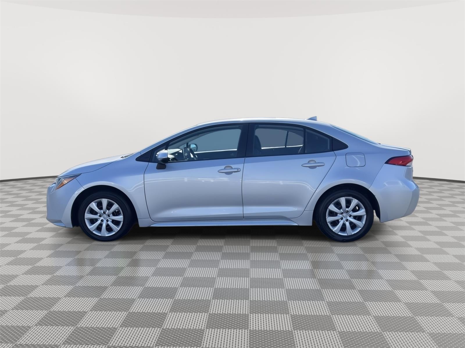 Used 2021 Toyota Corolla LE with VIN 5YFEPMAE3MP197289 for sale in Moses Lake, WA