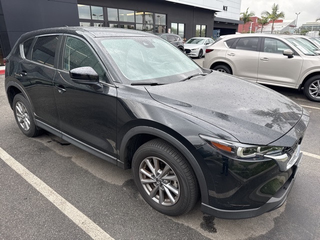 2023 Mazda CX-5 S Preferred package's photo