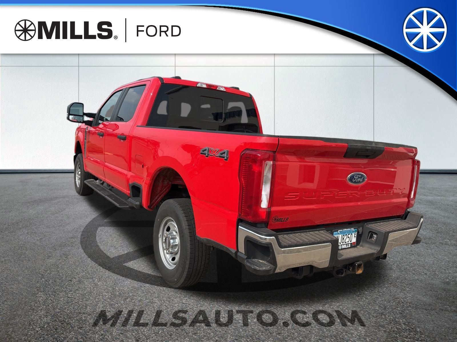 2023 Ford F-350 XL photo 7