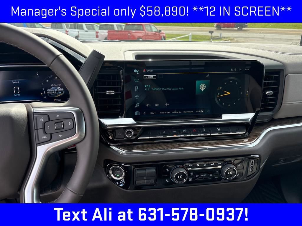 2025 Chevrolet Silverado 3500HD LT photo 12