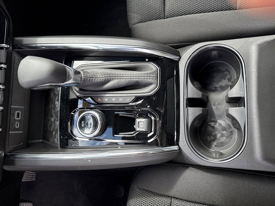 2025 Gmc Canyon Elevation photo 23
