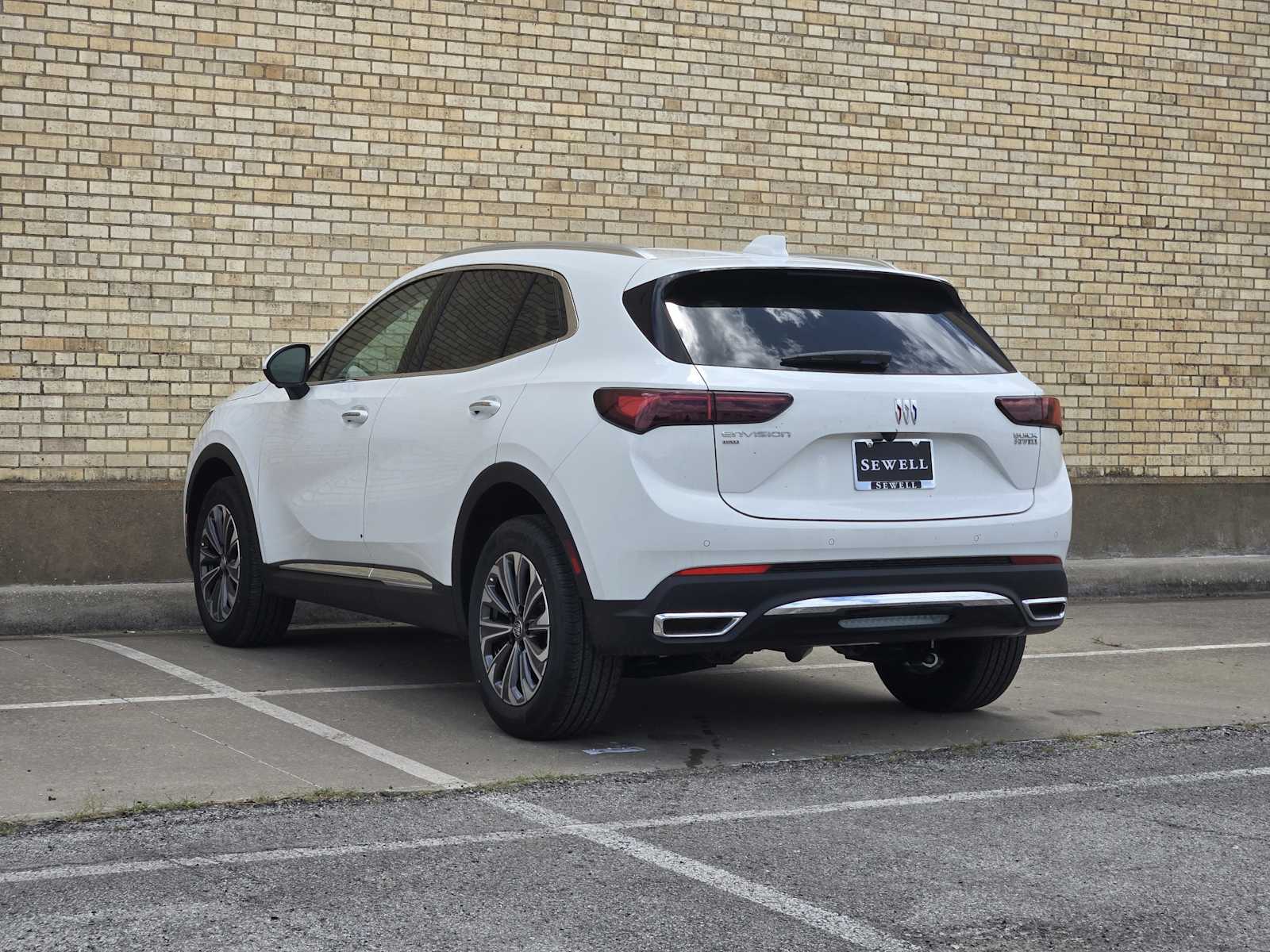 2025 Buick Envision Preferred photo 4