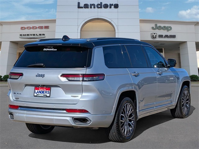 2021 Jeep Grand Cherokee L Summit photo 4