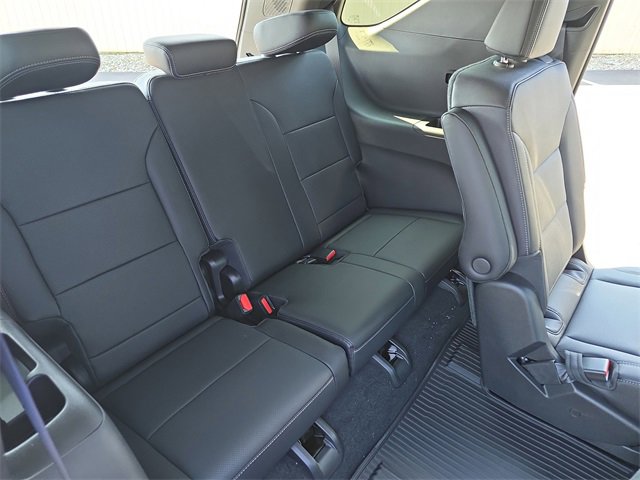 2026 Chevrolet Traverse photo 12
