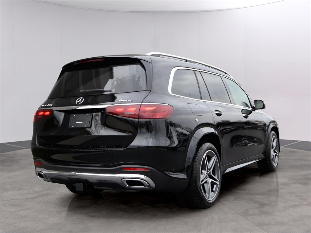 2025 Mercedes Benz GLS 450 4MATIC photo 4