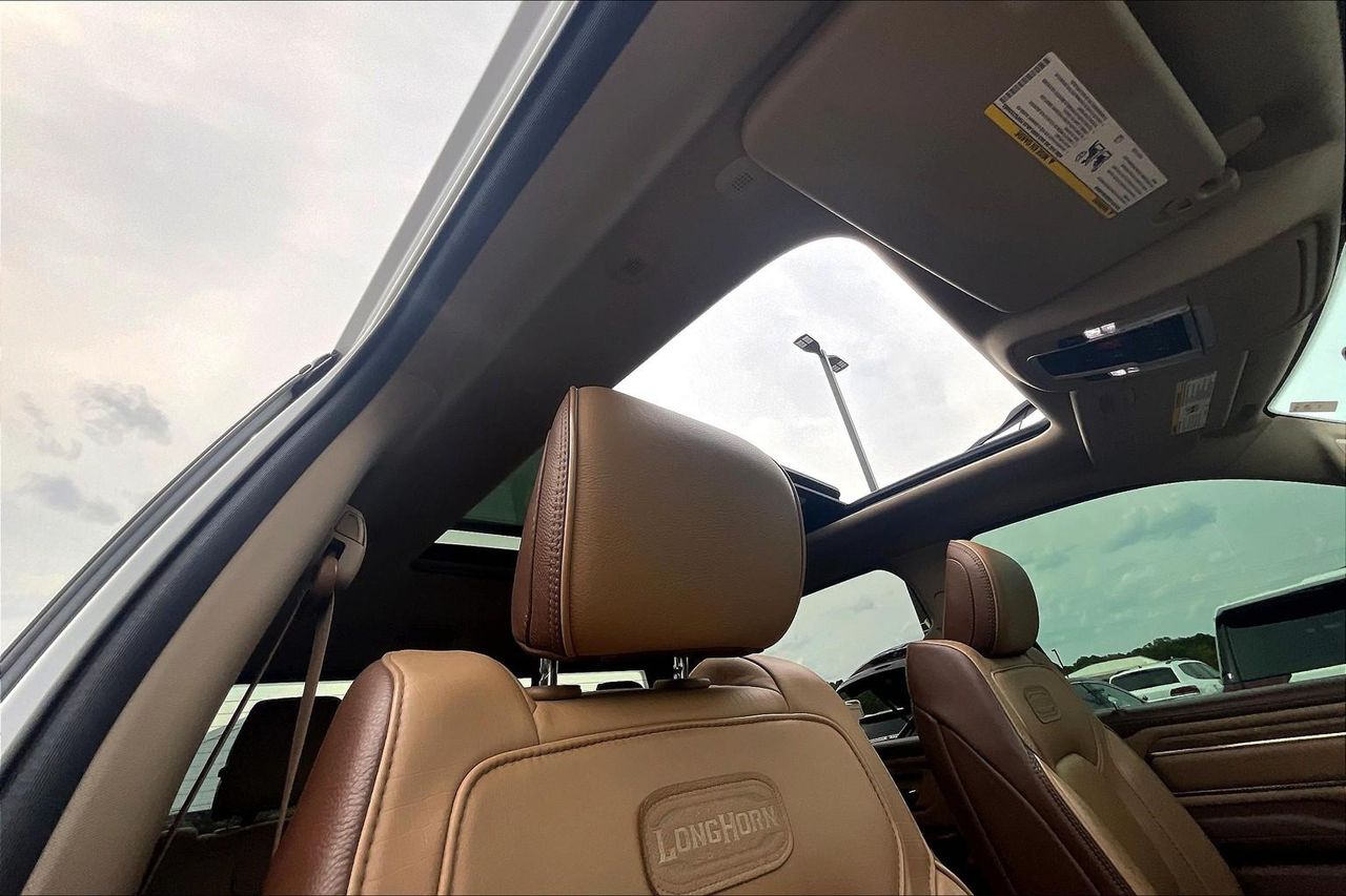 2020 Ram 1500 Laramie Longhorn photo 24