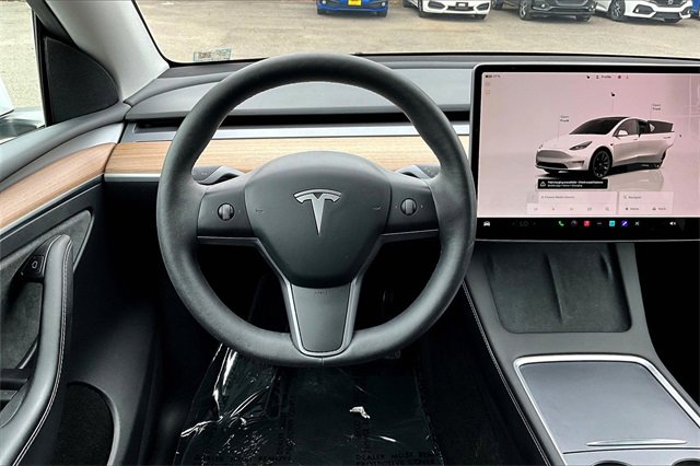 2023 Tesla Model Y Long Range photo 5