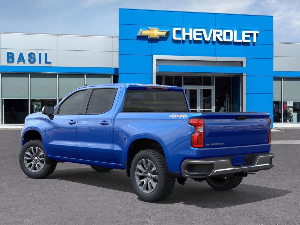 2025 Chevrolet Silverado 1500 LT photo 3