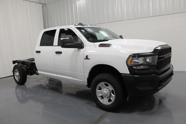 2024 Ram 3500 Tradesman photo 9